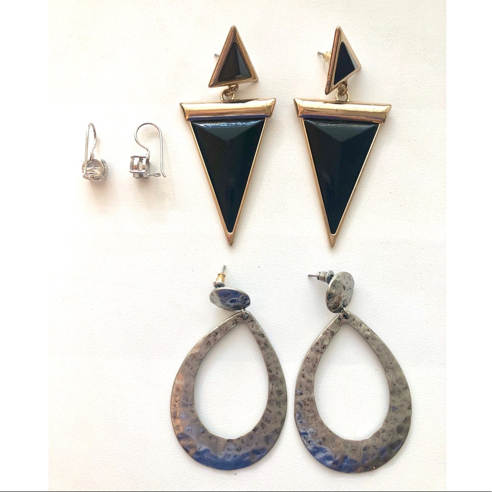 Earring bundle! You get all 5! :) - Picture 2 of 3